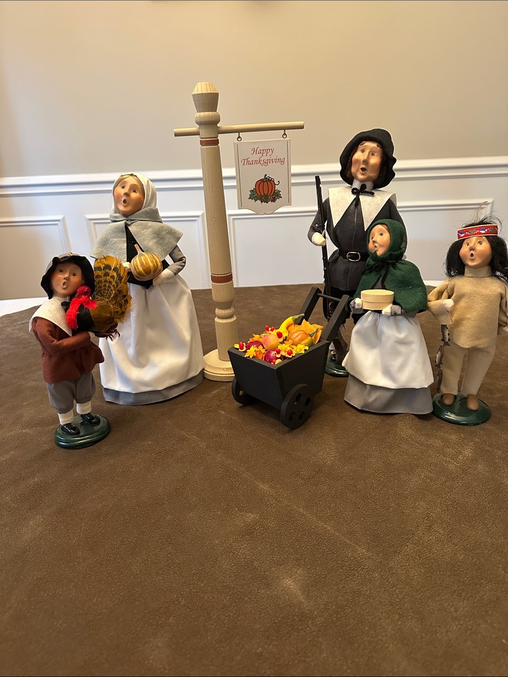 Byers Choice Thanksgiving Carolers